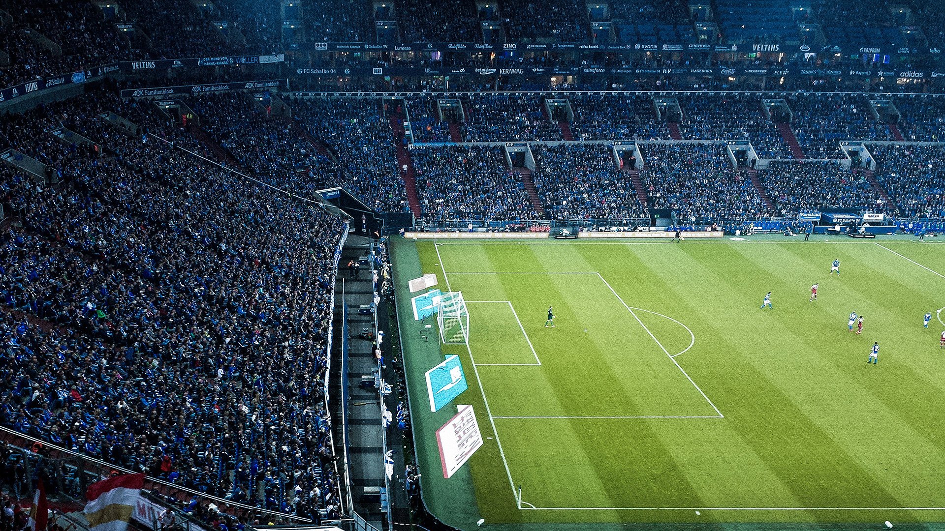 世界杯热血对决:激烈攻防展现极致水平,世界杯热身