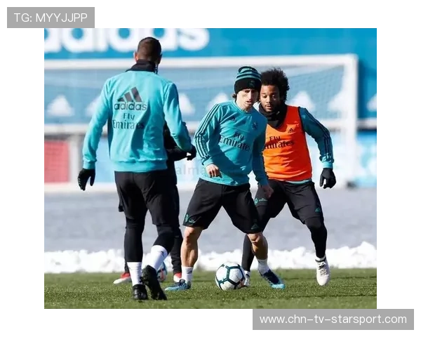 门将被拍参加恢复泳池训练，复出时间表提前